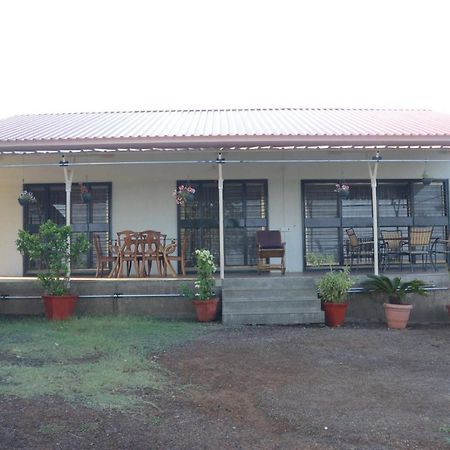 Suryamala Bunglows Villa Mahābaleshwar Kültér fotó